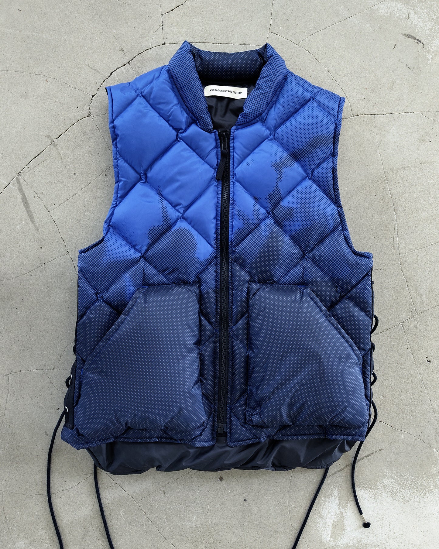 PRINTED DOWN VEST